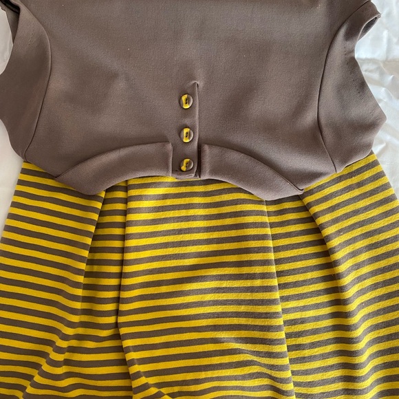 Two-Tone Midi Dress with Stripes - Picture 14 of 15